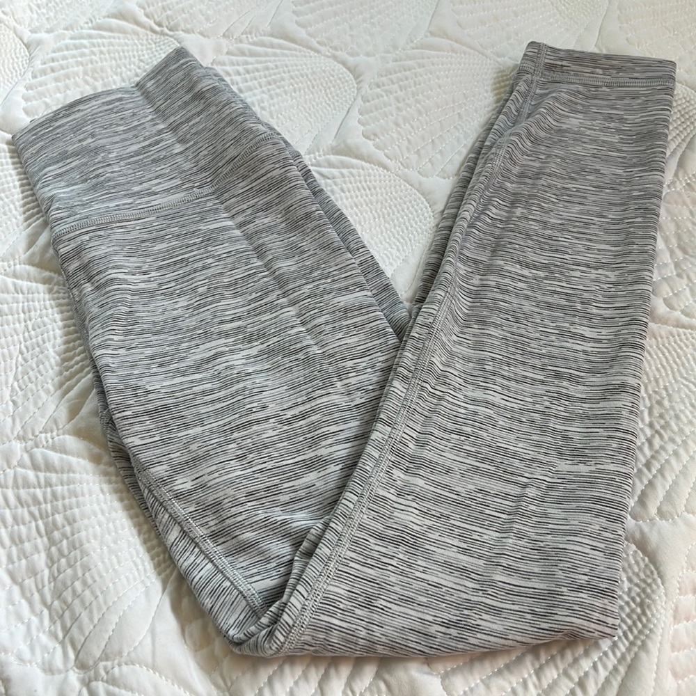 Lululemon grey leggings